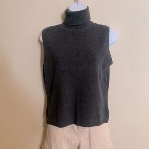Jeanne Pierre Gray Knit Turtleneck